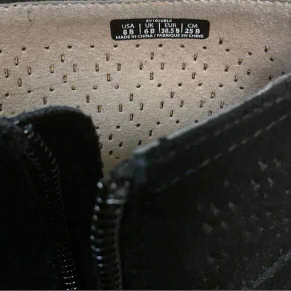 REVITALIGN | Black Low Heel Zipper Booties | Size 8 - Picture 3 of 13